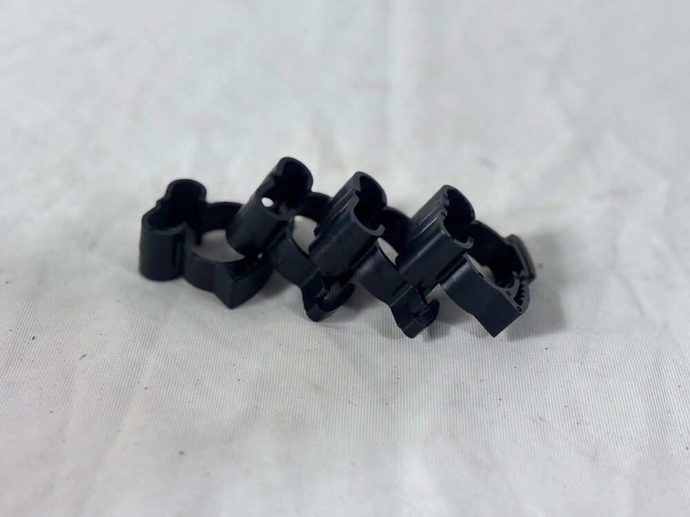 MEKA MYLASA ANA KABLO DEMETİN PLASTİK MİNİ KELEPÇESİ (4 ADET)