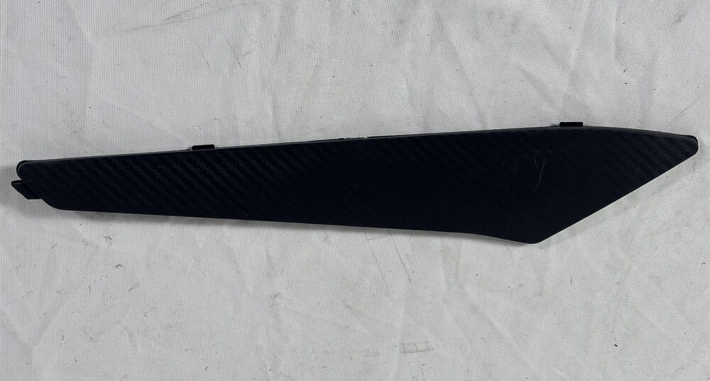 MEKA LEGEND SOL ARKA LASTİK KORUMA PLASTİĞİ DEKOR PARÇASI