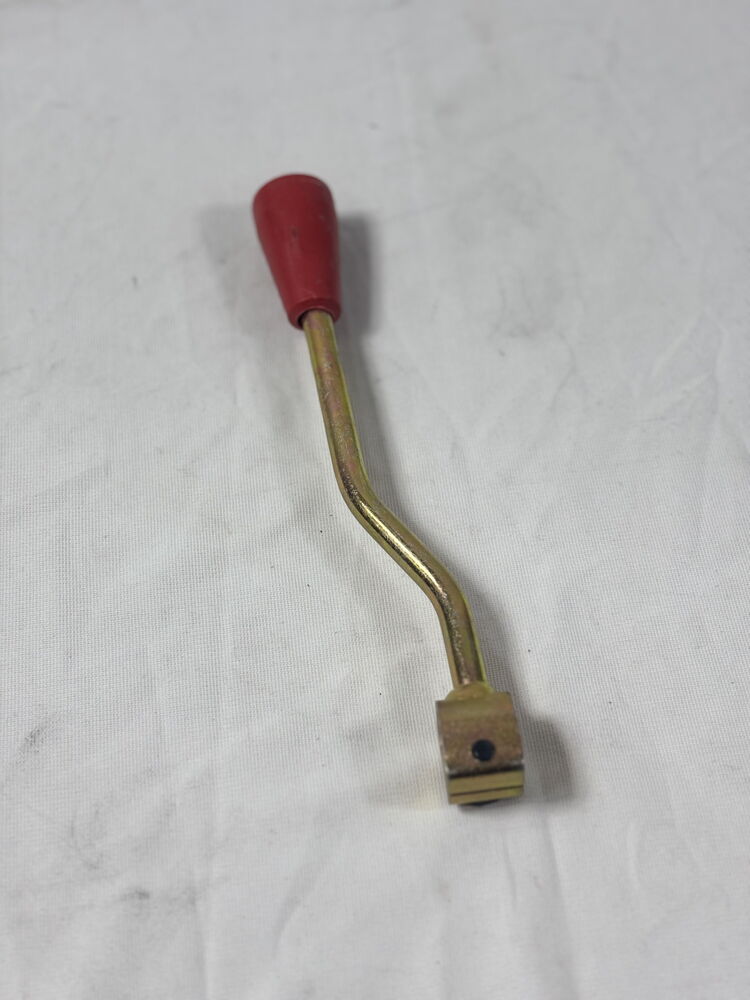 MEKA LEON TAKVİYE VİTES KOLU