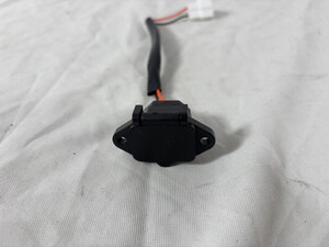 MEKA LEGEND ŞARJ SOKETİ #2